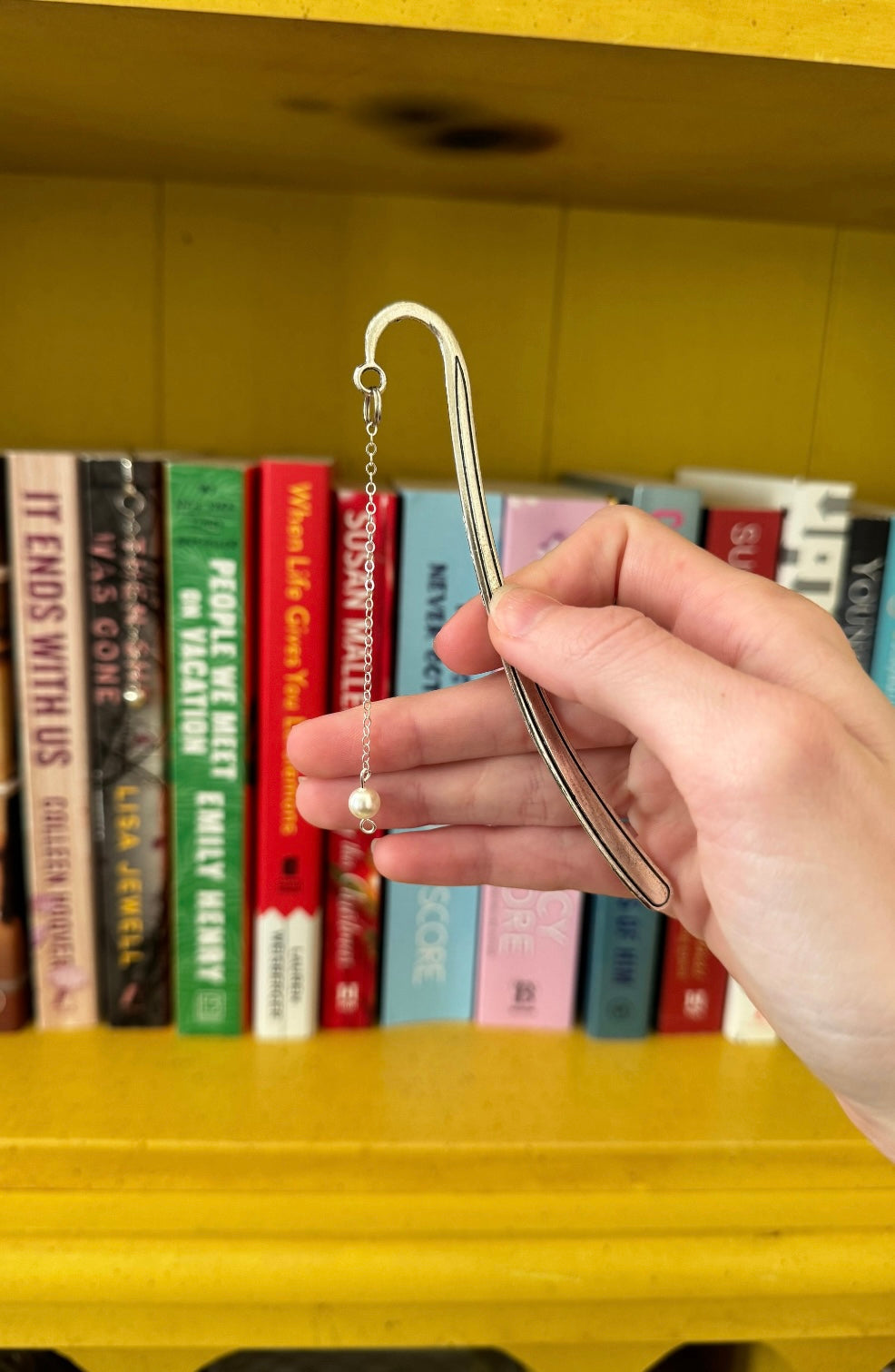 Dainty Pearl Bookmark - Silver